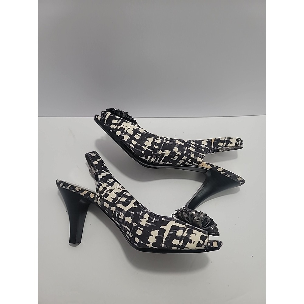 Croft & Barrow Sling Back Size 8 Bow Black/White Chunky Retro Women Kitten Heel - Picture 8 of 8